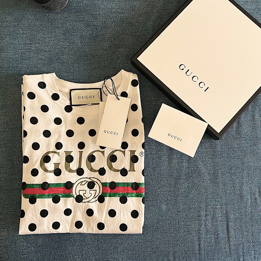 Womens Gucci shirt